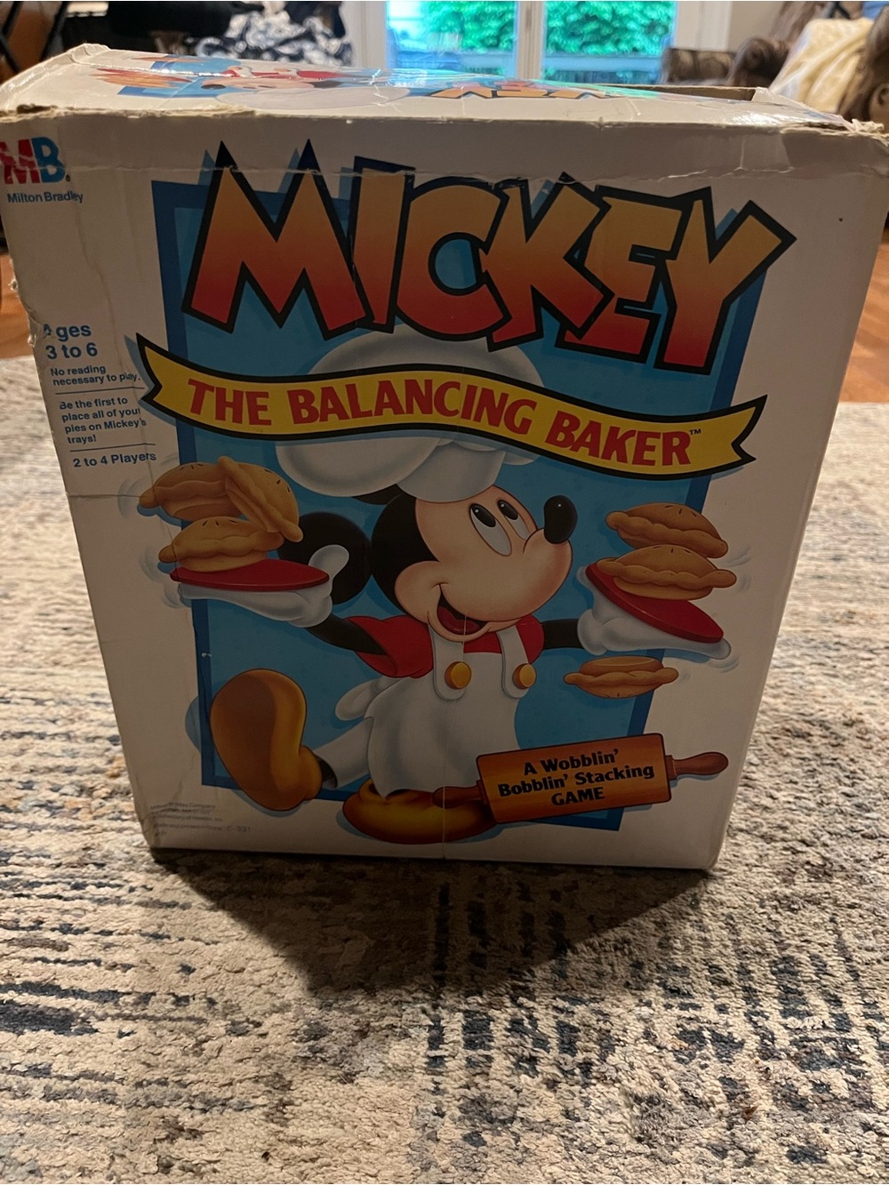 Mickey Balancing Baker - Picture 4 of 8